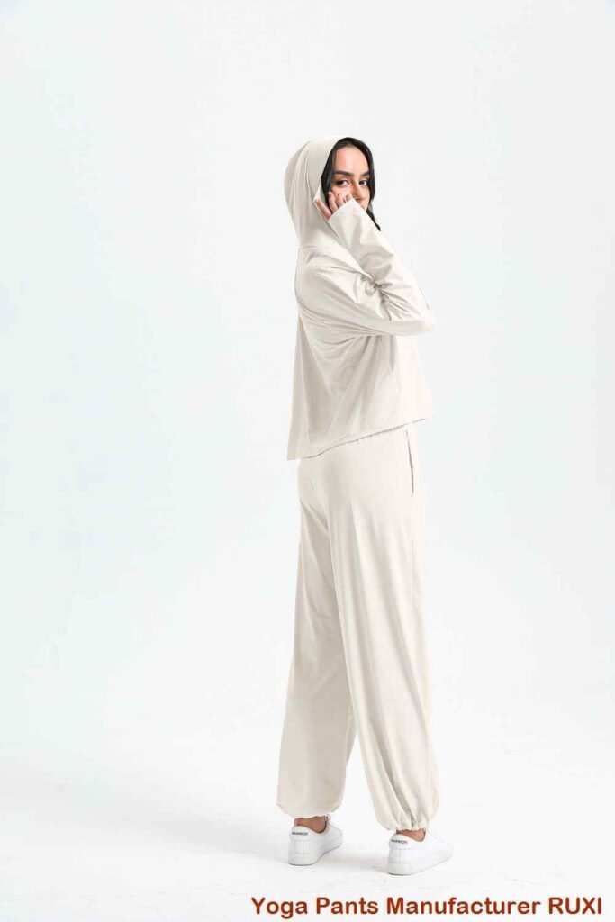 pantalones cortos de entrenamiento de lavanda Ruxi uy3054