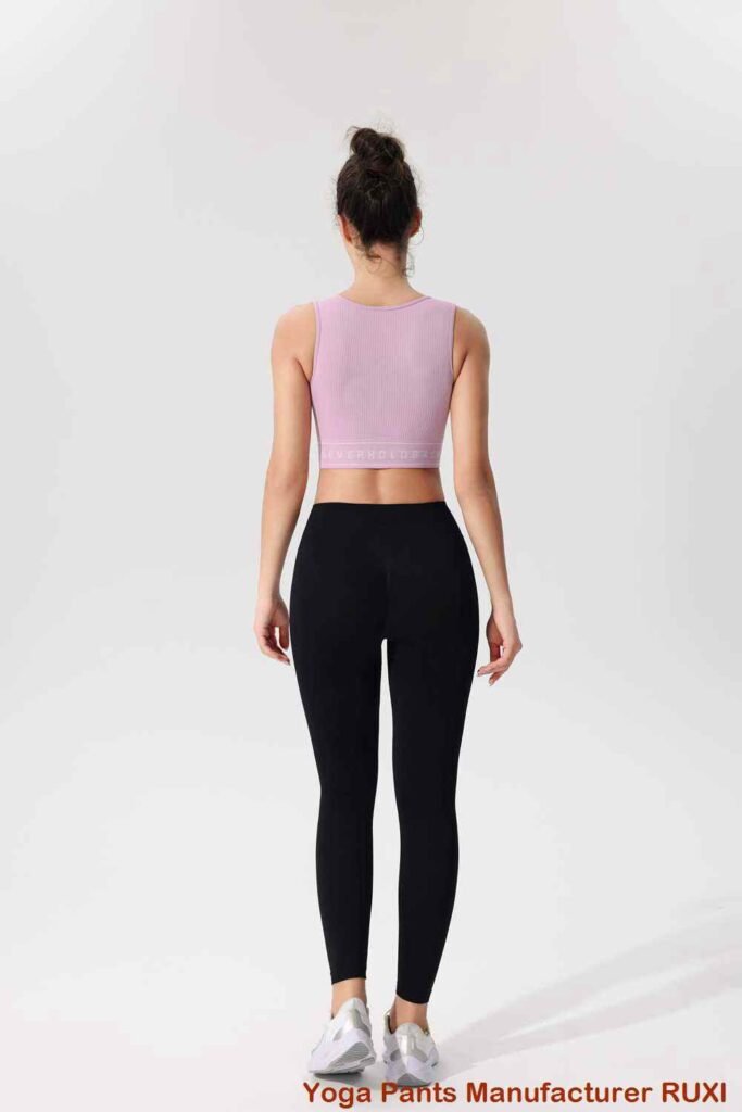 pantalones cortos y top de yoga Ruxi uy3584