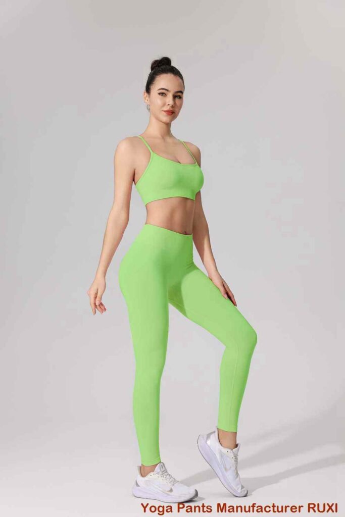 Conjunto de yoga de una pieza elegante y cómodo Ruxi uy735